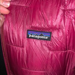 Beautiful Patagonia jacket with stuff sac